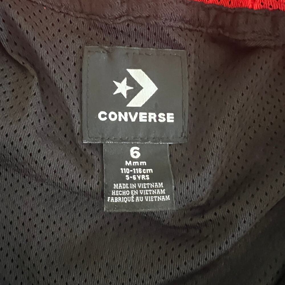 Boys size 6 Converse jacket - Picture 5 of 6